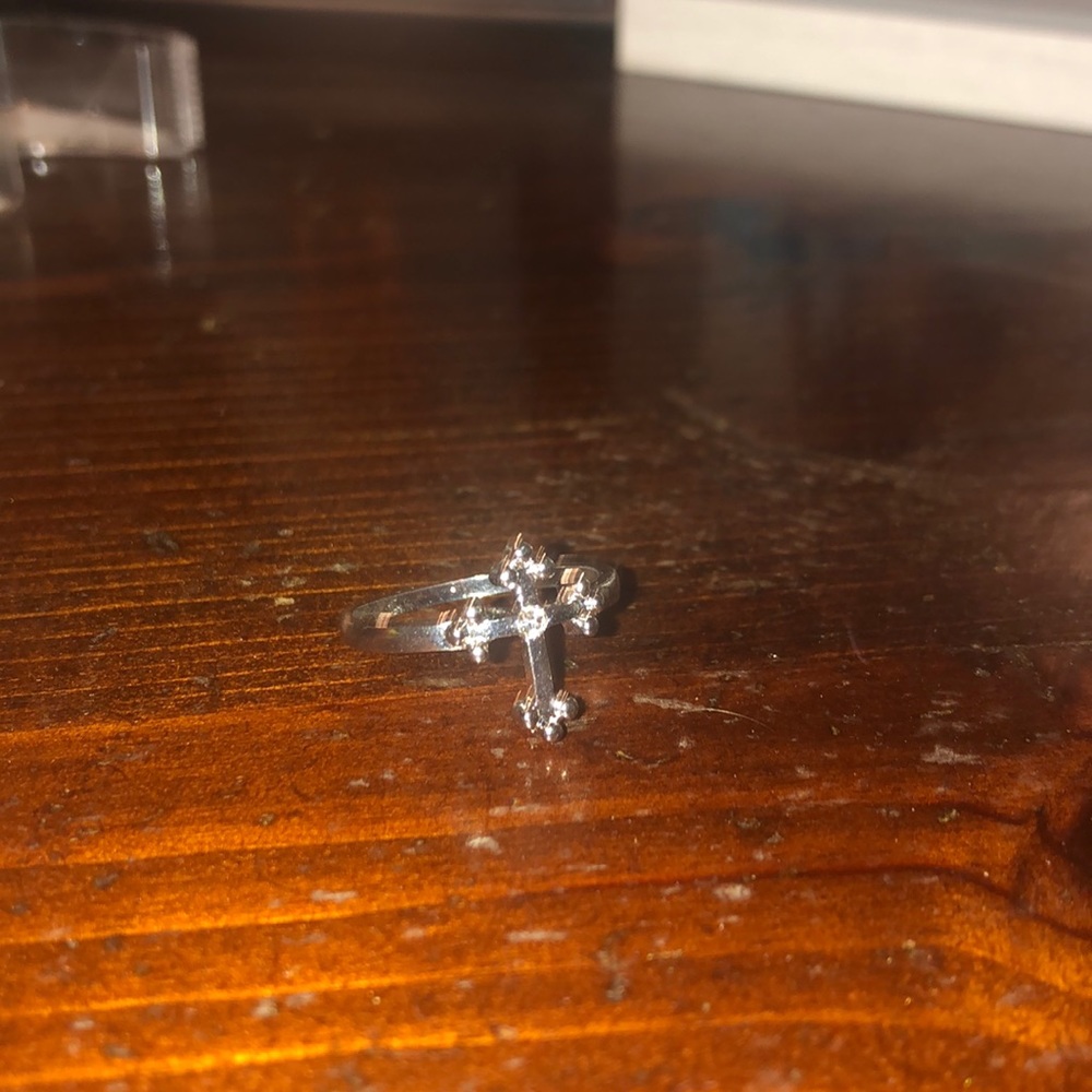 Cross Ring